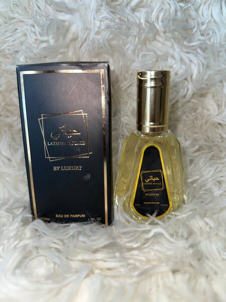 Parfum de Luxe Élégant