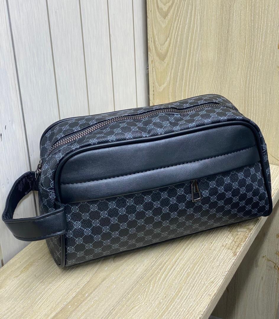 Pochette pour homme