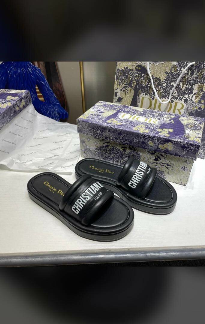 Dior Women Slippers/Flip-flops/Sandals