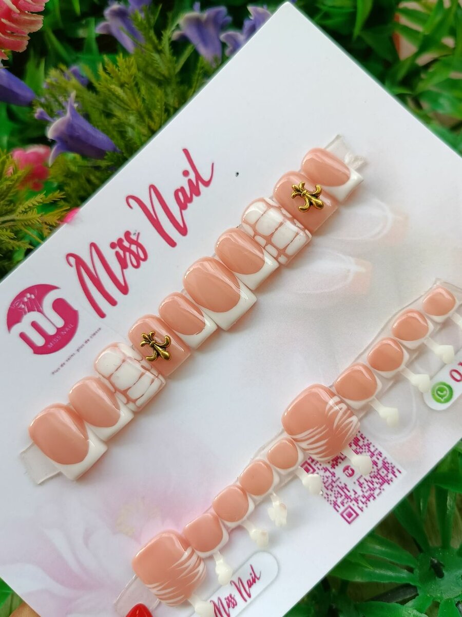 Ongles Press-Ons Miss Nail