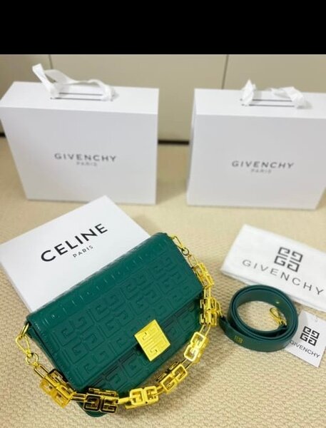 Sac bandoulière luxe élégant