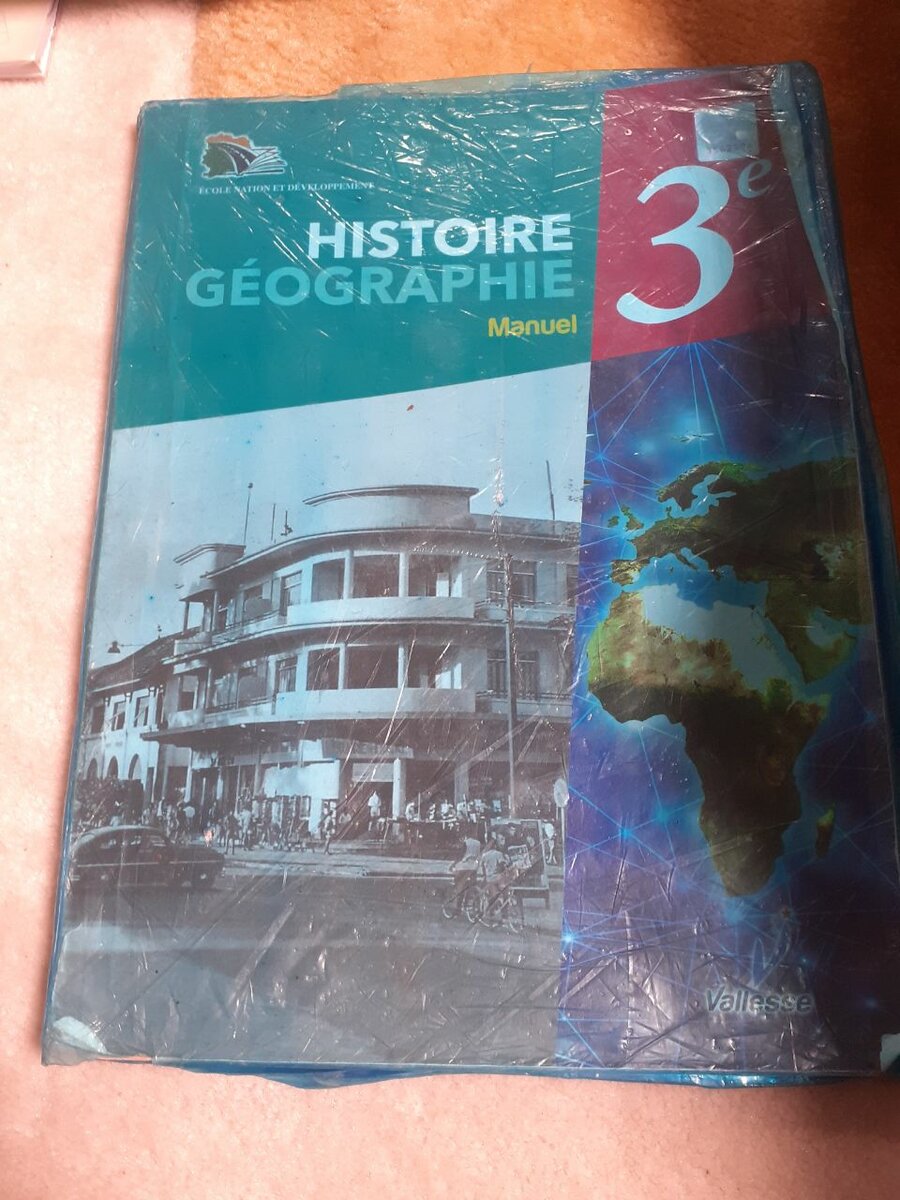 Lot de manuels scolaires 3e