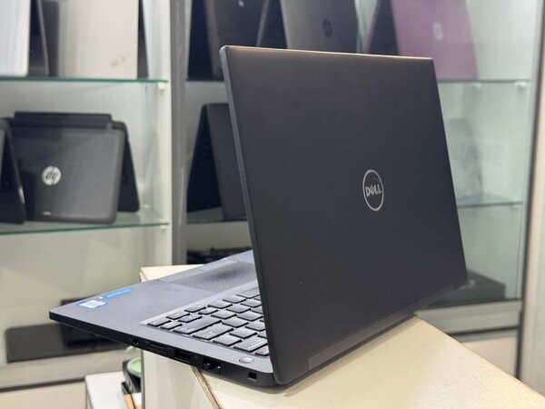 Dell Latitude 7280
