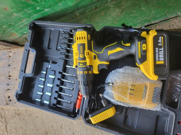 Perceuse sans fil 12V