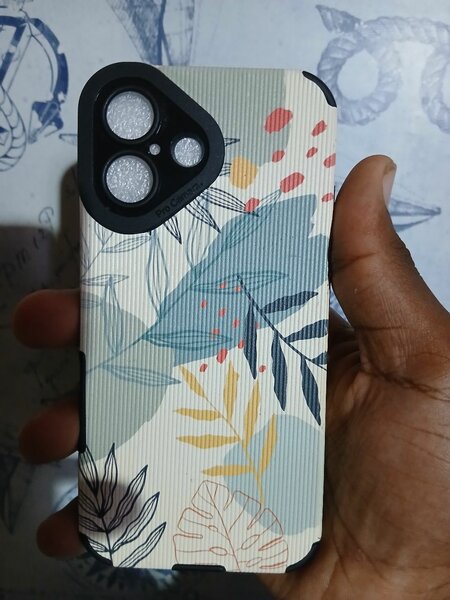 COQUE IPHONE 16 SIMPLE