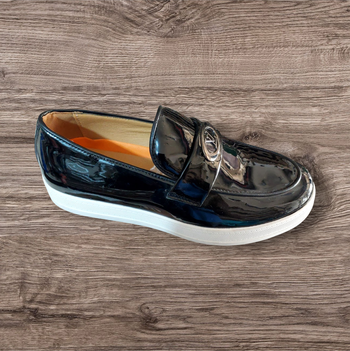 Easy wear mirror leather loafer-Sz 40