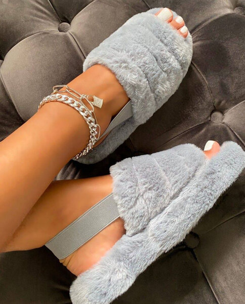 Chaussons moelleux femme