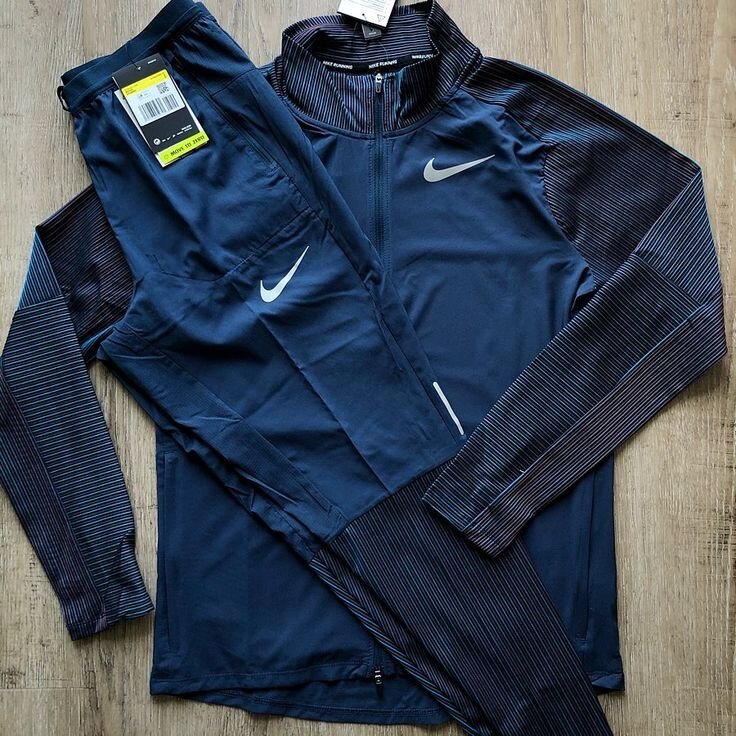 Ensemble de survêtement Nike