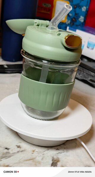 Tasse de voyage en verre isolé