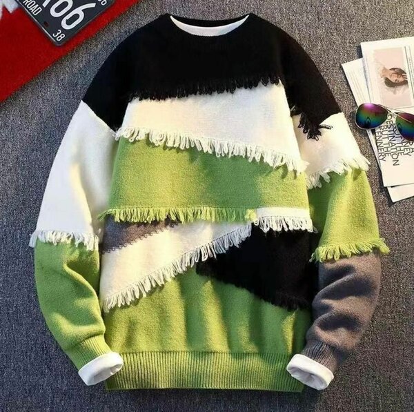 Pull coloré à franges