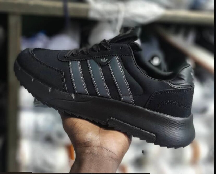 Baskets mode homme élégantes