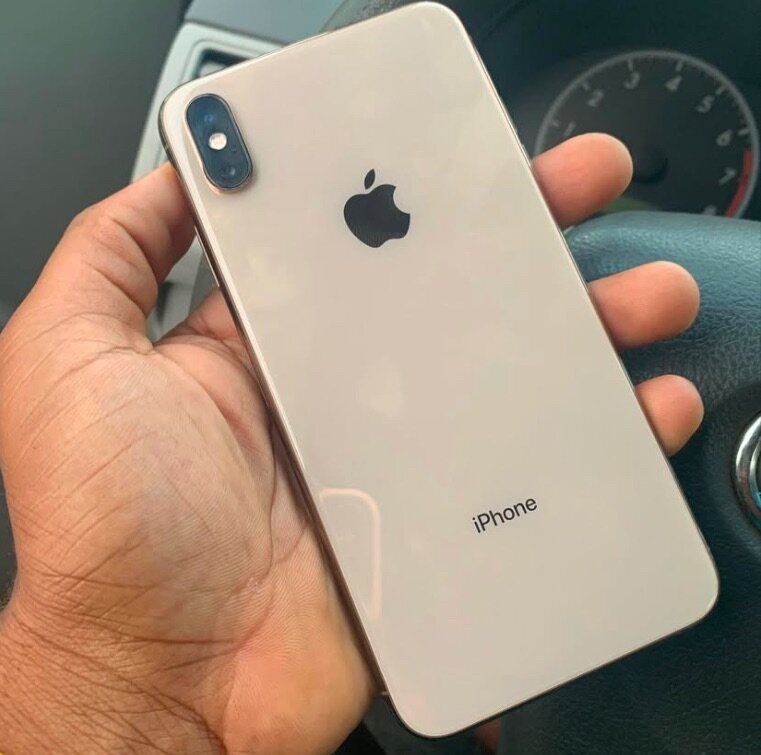Preowned iphone Xs max 64gig factory unlocked available...