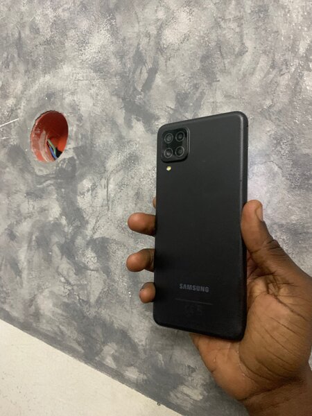 Samsung A12 64GB