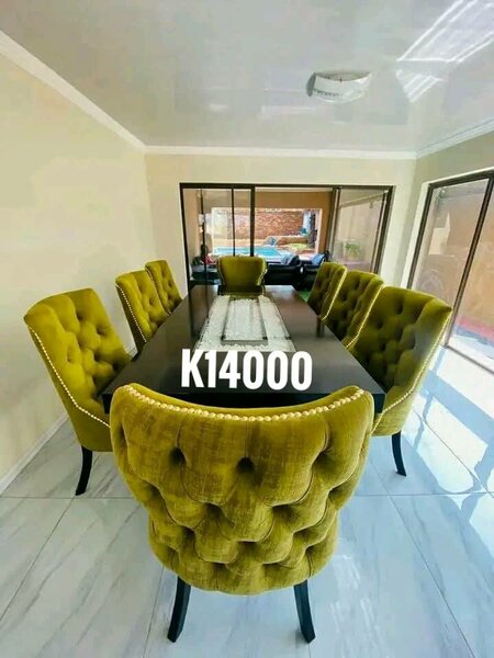 Stylish dining set (table + chairs)