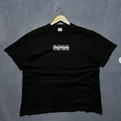 Supreme t shirt size : L