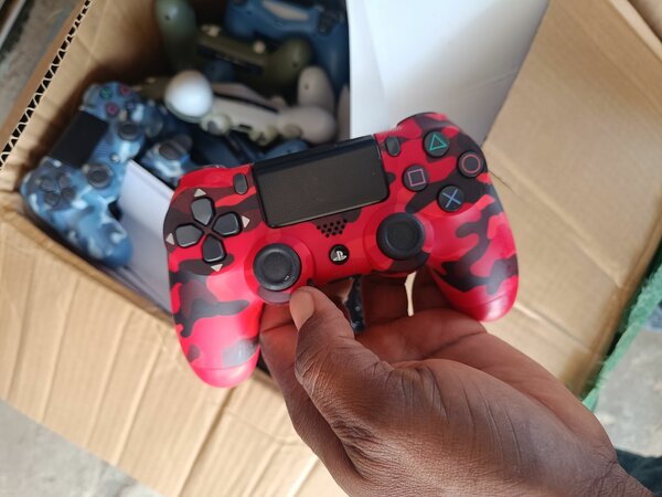 PS4 Wireless controller