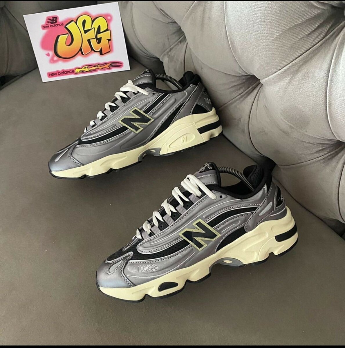 NEW BALANCE  1000