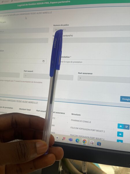 Stylo bille bleu ergonomique