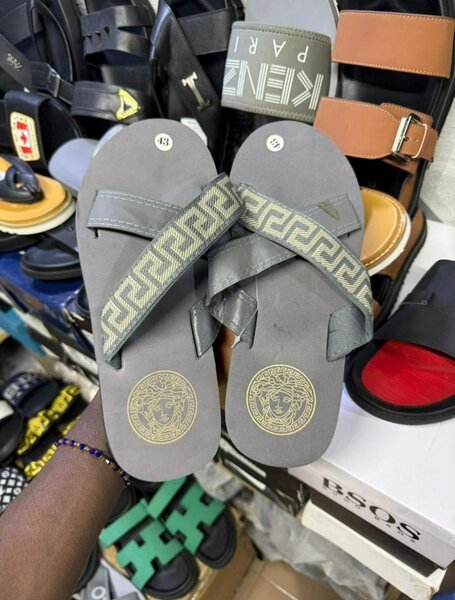 Claquettes mode élégantes