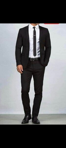 Costume élégant homme