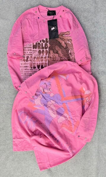 T-shirt rose imprimée Tom et Jerry