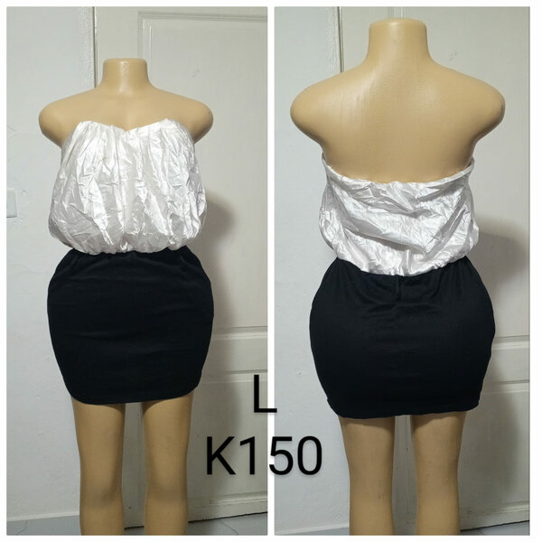 Women's short dress, white top and black bottom, size L