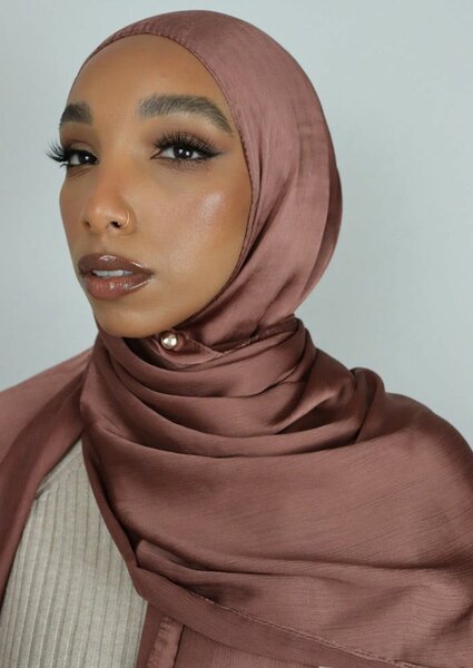 Satin veil/Hijab