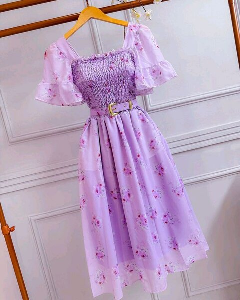 Robe Bohème à Fleurs Élégante