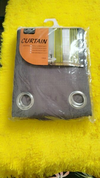 Rideau occultant moderne