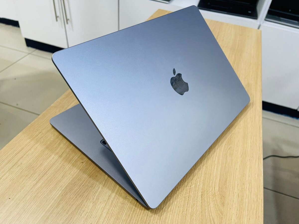 MacBook Air 2024 ( 15-inch 202