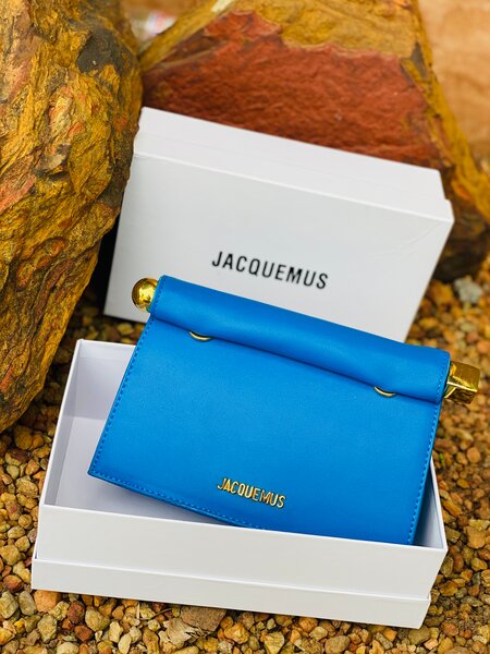 Sac à main bleu Jacquemus