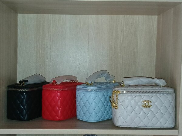 Sac à main Chanel femme état neuf