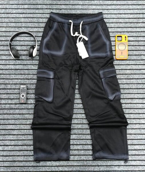 Pantalon cargo noir pour homme