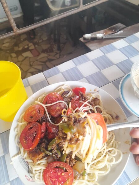 Spaghetti aux légumes frais