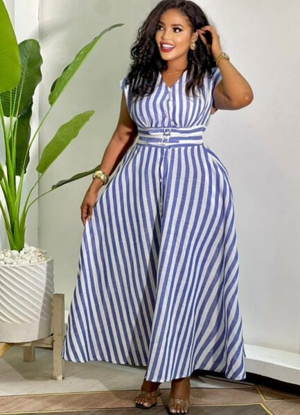 Robe longue rayée élégante