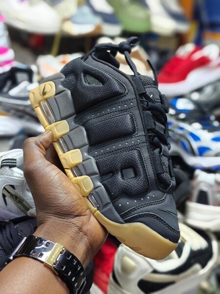 Chaussures de sport noires