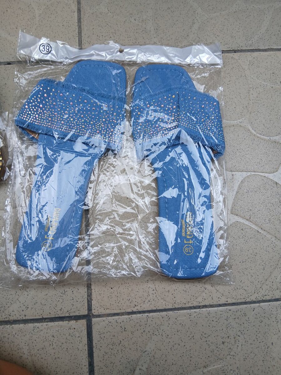 Sandales à strass femme