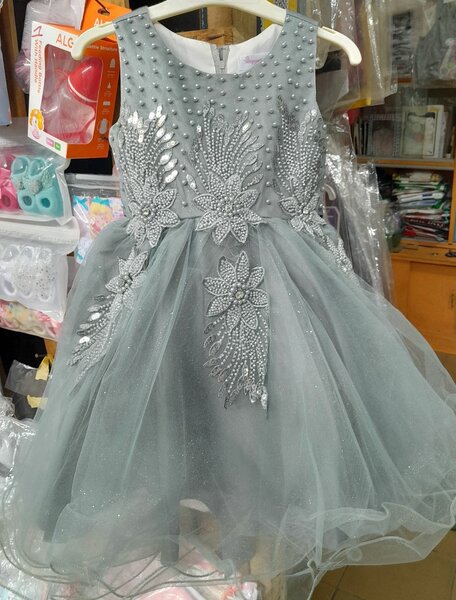Robe princesse grise
