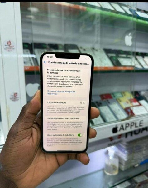 iPhone 12 pro max 128Go