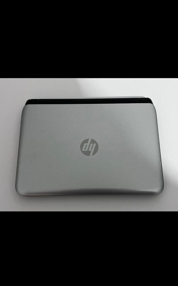HP Pavilion TouchSmart 10-E 10.1" AMD A4-1200 Touchscreen