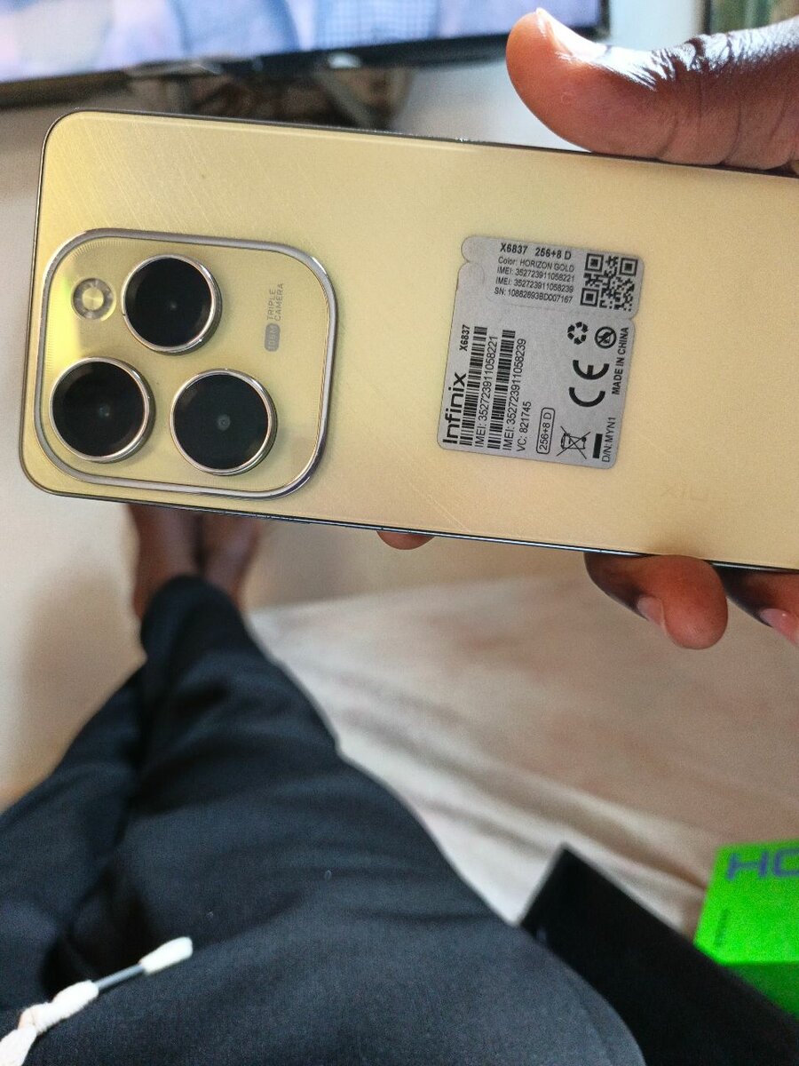 Infinix HOT 40 PRO 256GB  16BG