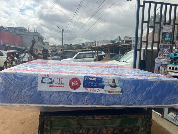 Matelas Confort 150x180