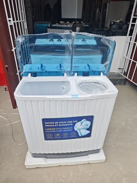 Lave-Linge Semi-Automatique Compact