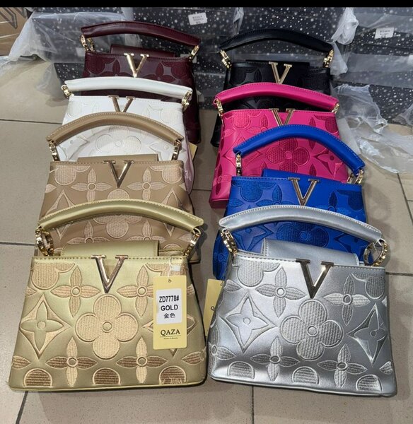 Sac à main en simili cuir élégant