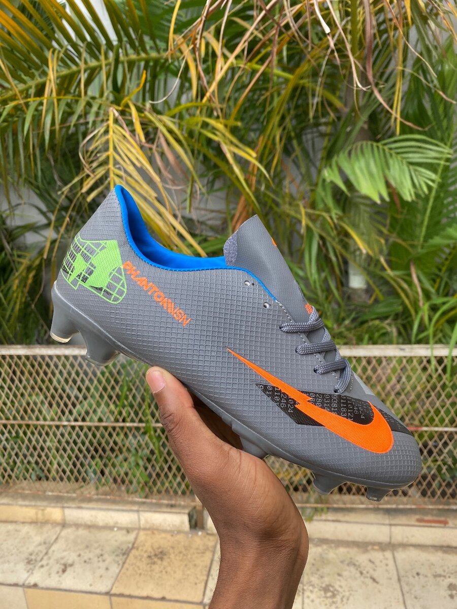 Chaussures de Foot Légères Homme