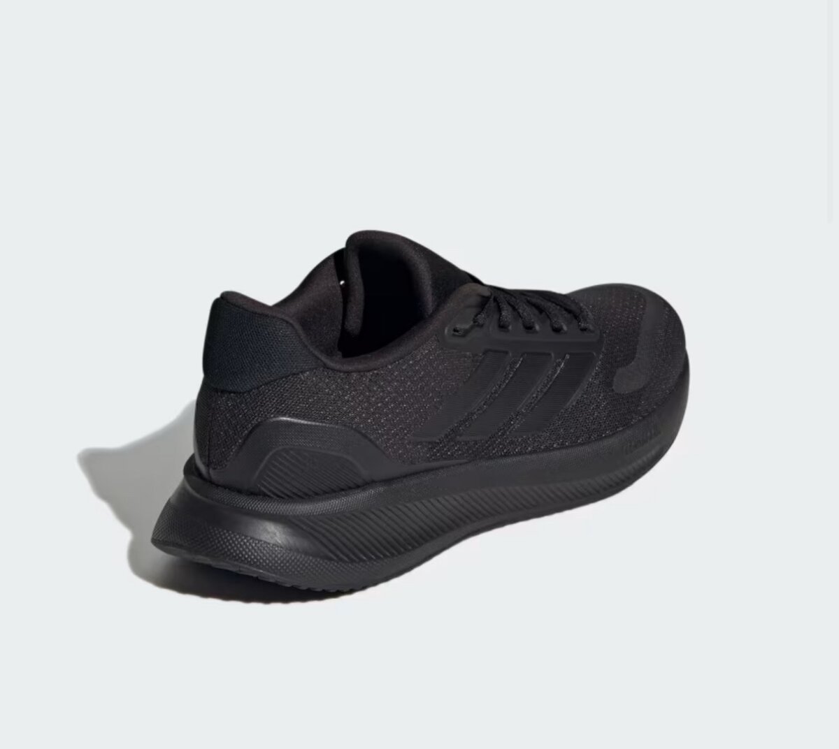 Кроссовки Adidas женские, размеры: 37/40,5