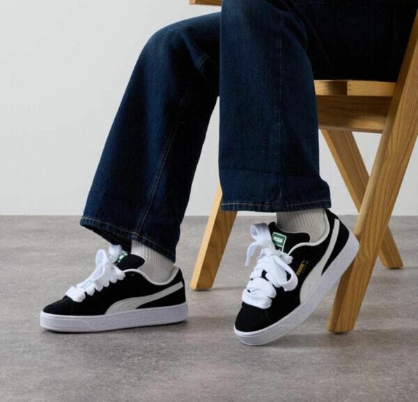 Baskets noires Puma Suede