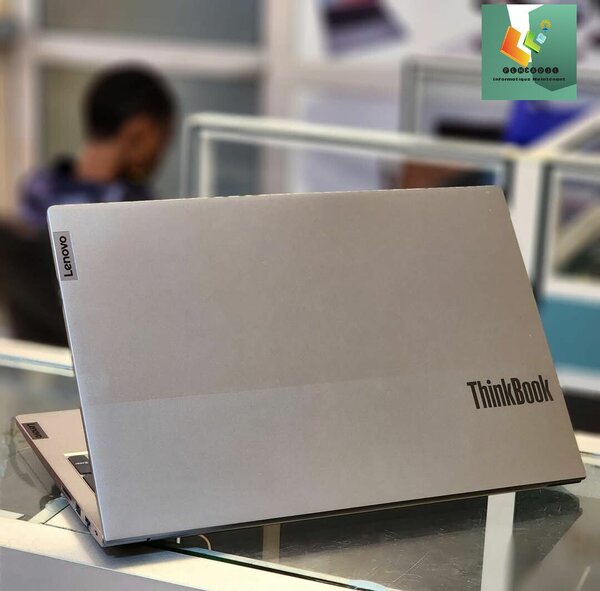 Lenovo ThinkBook élégant