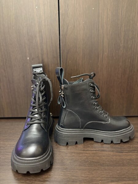 Зимние ботинки