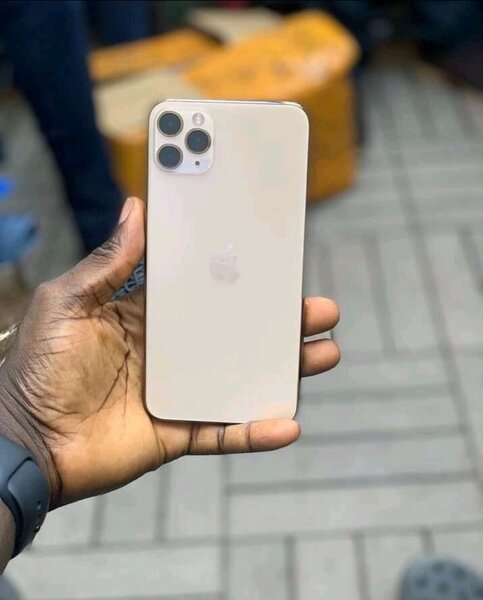 iPhone 11 Pro Max